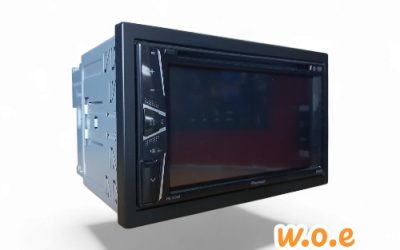PIONEER DOUBLE DIN CAR RADIO/USB/BT